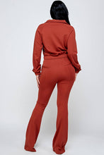 Load image into Gallery viewer, TRACK JACKET FLARED TRACK PANTS SET: GREEN / L
